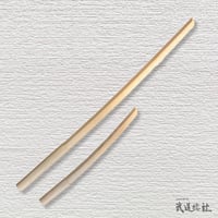 ナラ木刀、大刀と小刀のセット（鍔、鍔止付き）