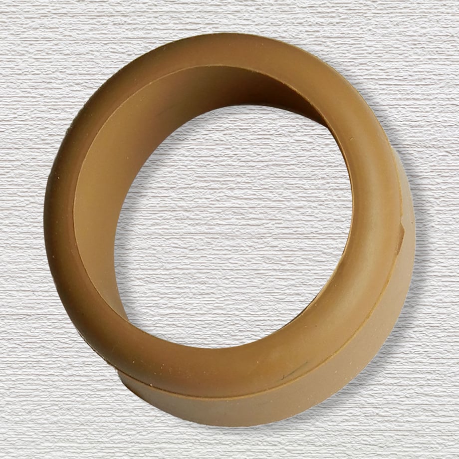 611c4d768a4572660accde9a