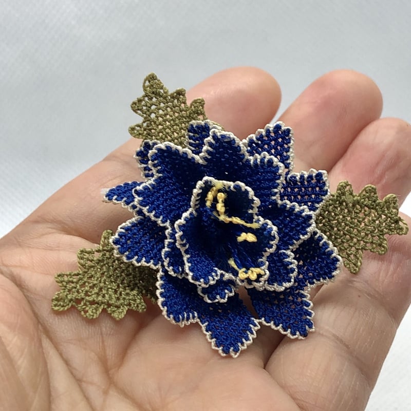 イーネオヤブローチ136 薔薇 | トルコの手仕事雑貨店 イスタンブルカフェ