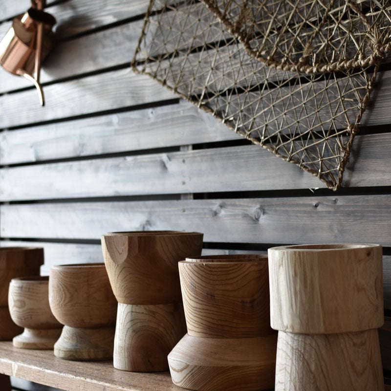 週末セール！ 鉢カバー 天然木 素材そのものの形状を活かしたデザイン