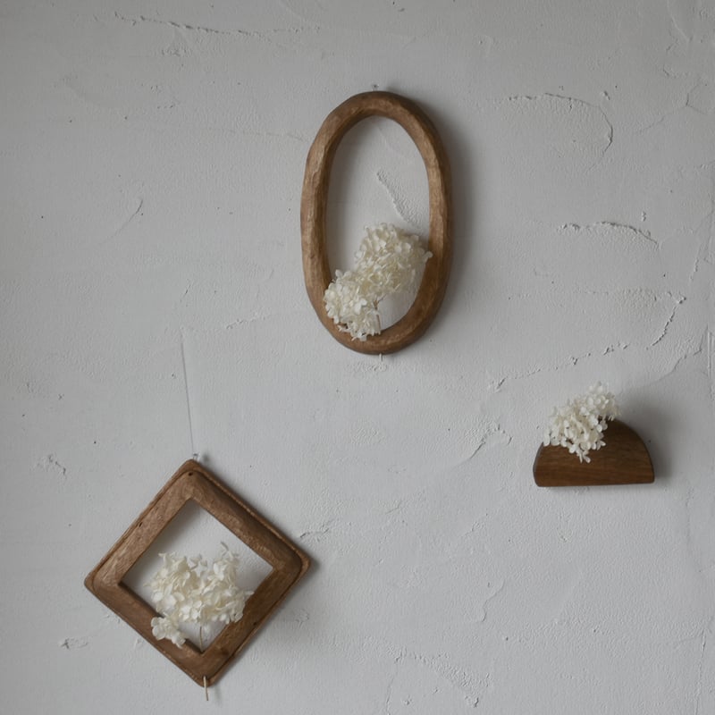 木彫りの壁掛け だえん | ハモニ