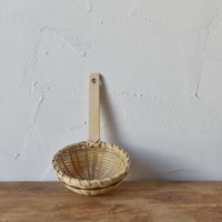 竹編みの漉しざる　ライン入り
