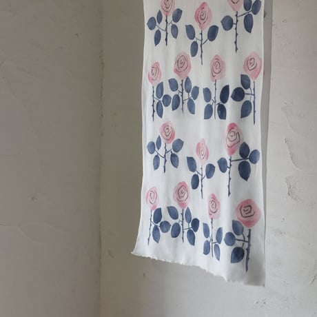 アケモドロ　型染め手ぬぐい　バラの花