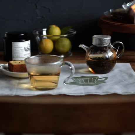 アケモドロ×ハモニ　型染め半ぶん手ぬぐい　TEA