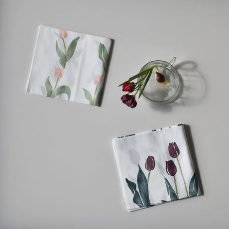 アケモドロ　型染め手ぬぐい　Bordeaux tulips