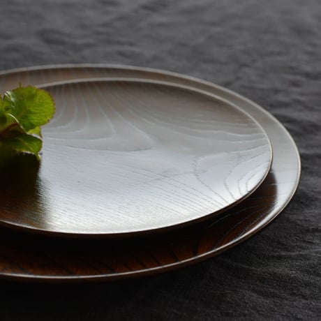 拭き漆　フラットプレート24cm
