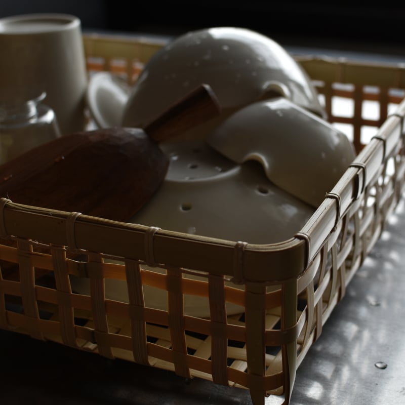 竹製 四角形 編み込み 竹編みの四角い水切りかご 10月即発送分 | ハモニ