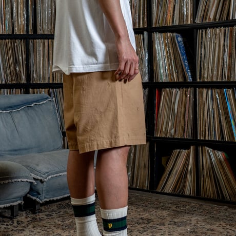 INTERBREED / Embroidered Tuck Shorts(2colors)