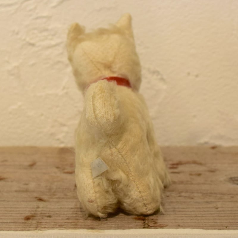 ドイツ グリズリー社 白い犬のぬいぐるみ | Kitten Blue