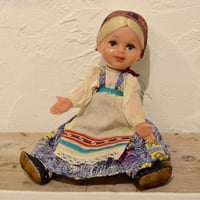 旧ソビエト　フォークロアなエプロンの女の子