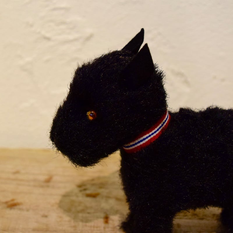 * vintage teria ❀ 黒い毛並みの かわいいテリアさん ハンガリー 真っ黒なテリア犬 | Kitten Blue