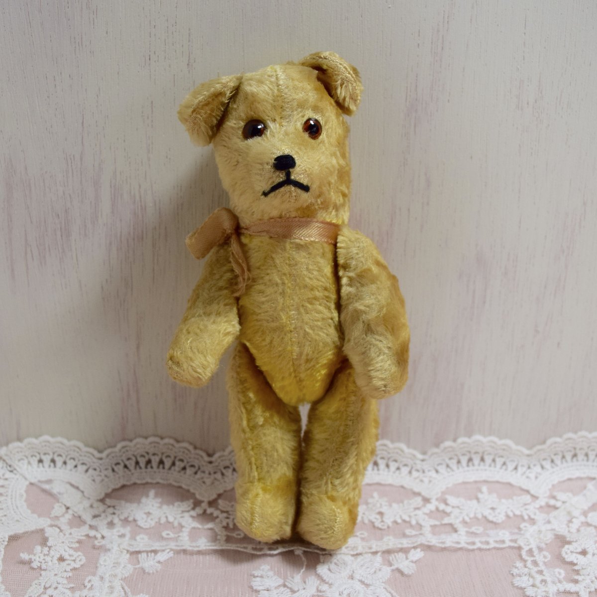 ワンちゃんみたいな 垂れ耳テディベア ゴールド | Kitten Blue