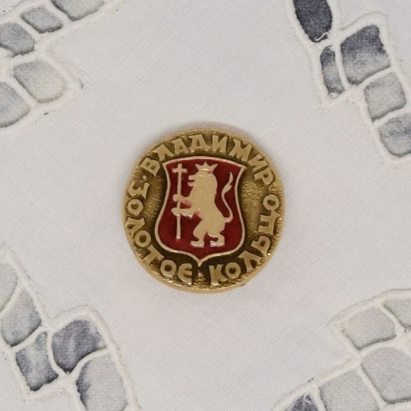 1989年 旧ソ連ピンバッジ 台紙付き新品 未使用 1個500円(※絵柄はランダムでのお渡しです) 旧ソ連 バッジ 紋章