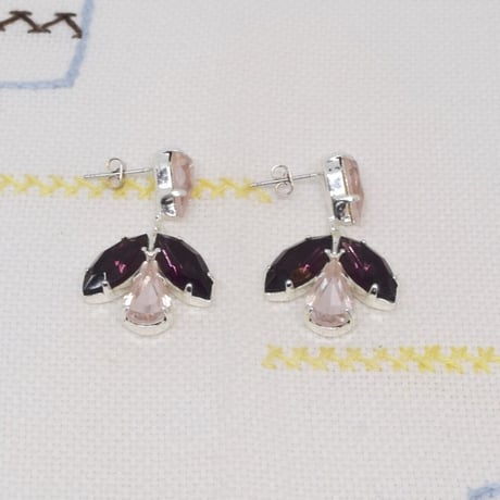 チェコ ガラス ピアス ピンク パープル