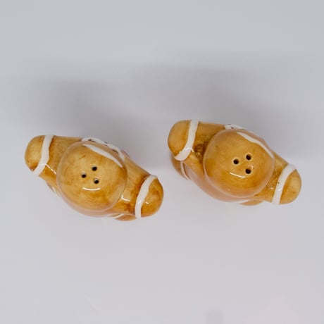ジンジャーマン　塩コショウ入れ