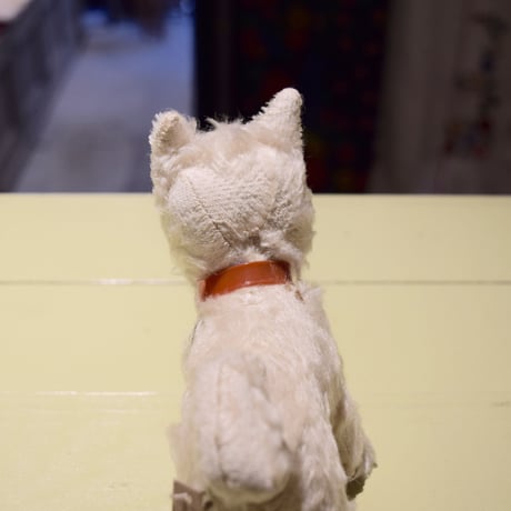 ドイツ　グリズリー社　白い犬のぬいぐるみ