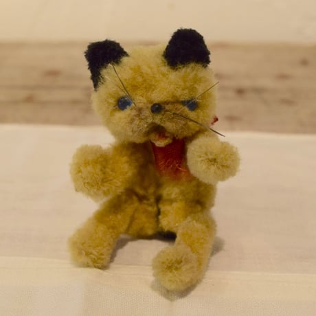 ハンガリー　モール人形　猫