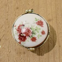 ハンガリー　小さなアクセサリーケース