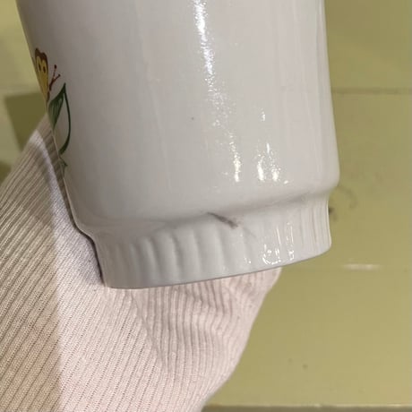旧ソ連時代　小さめマグカップ　蝶々