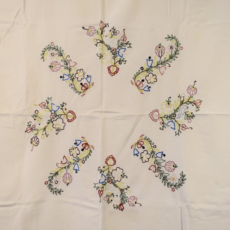 チェコ 刺繍クロス 特大 | Kitten Blue