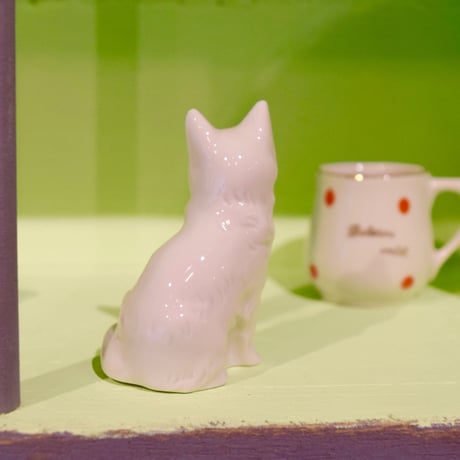 ドイツ　高貴な猫さん　フィギュリン