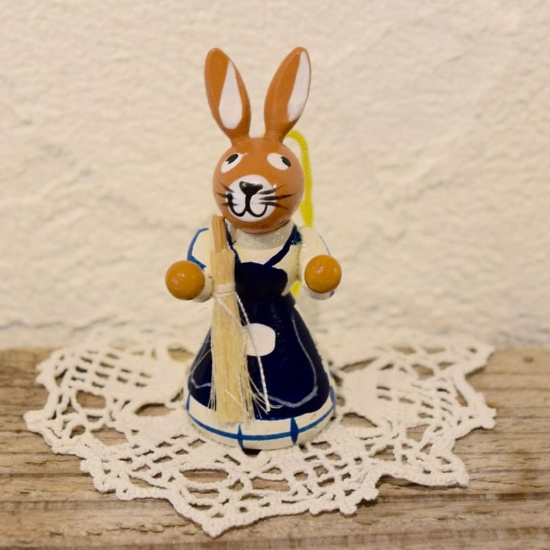 ドイツ ウサギのオーナメント 白いワンピース | Kitten Blue