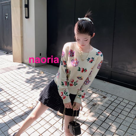 予約制　２色展開  羊毛柄ニット単品