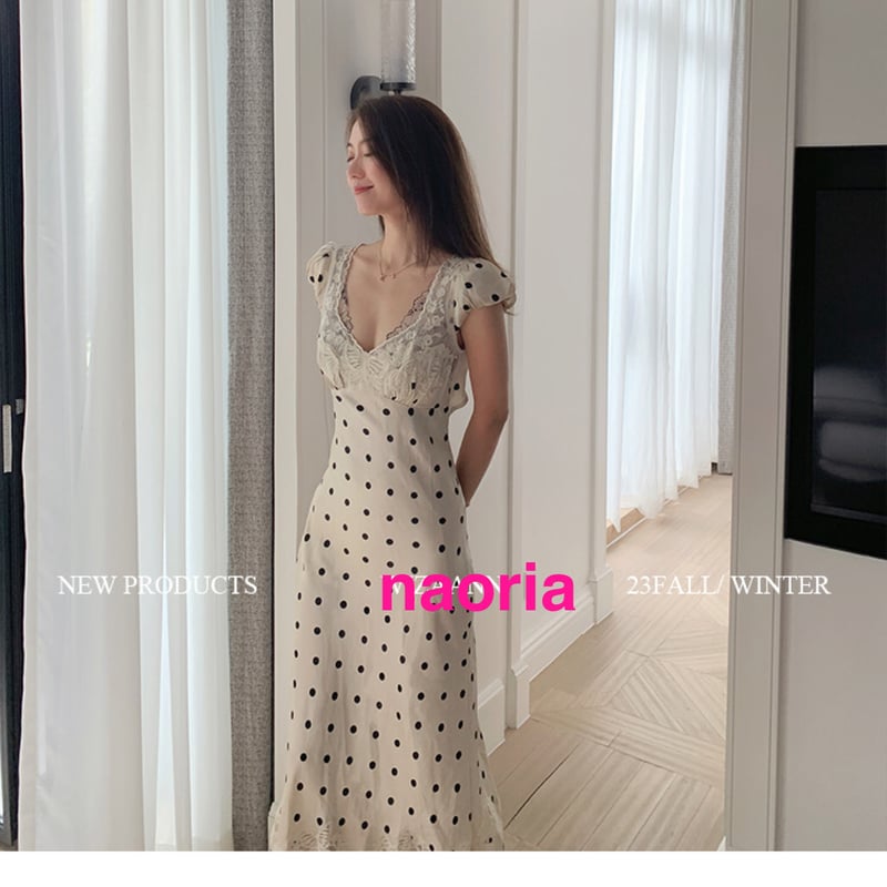 予約制 背中開きドットワンピース | naoria