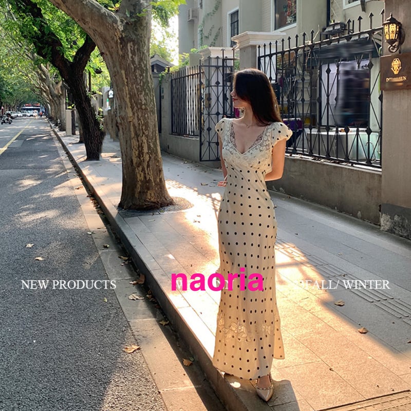 予約制 背中開きドットワンピース | naoria