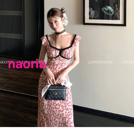 予約制  小花柄ロングワンピース