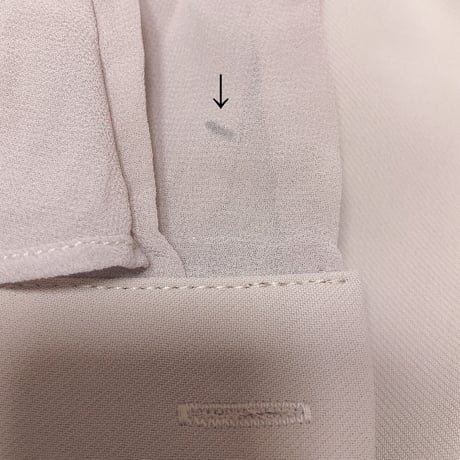 訳有り即納  ベルト付きフリル袖クロスネックワンピース