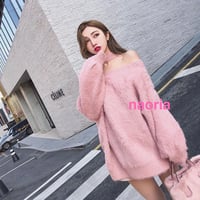 即納　２色展開ウィンターオフショルロングニット
