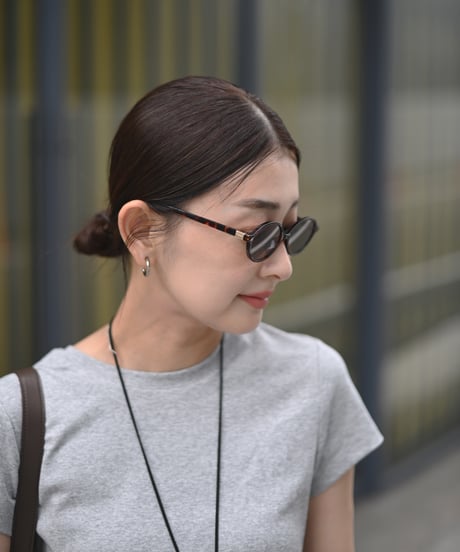 Nuance Oval Sunglasses
