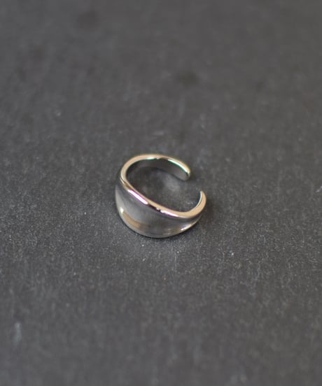【アクセ770円均一】Platel Ear Cuff
