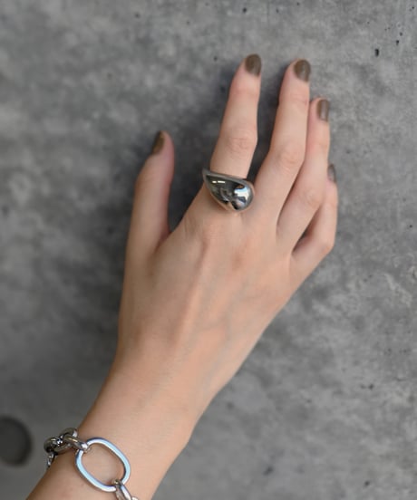 Water Droplets Ring