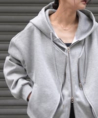 レイヤードジップフーディー