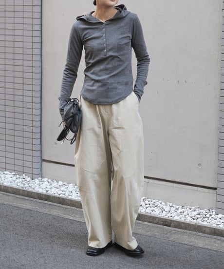 ボーダーフーディートップス