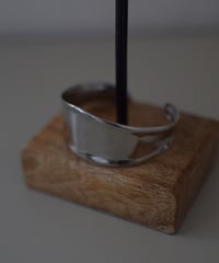 Curve Plate Bangle