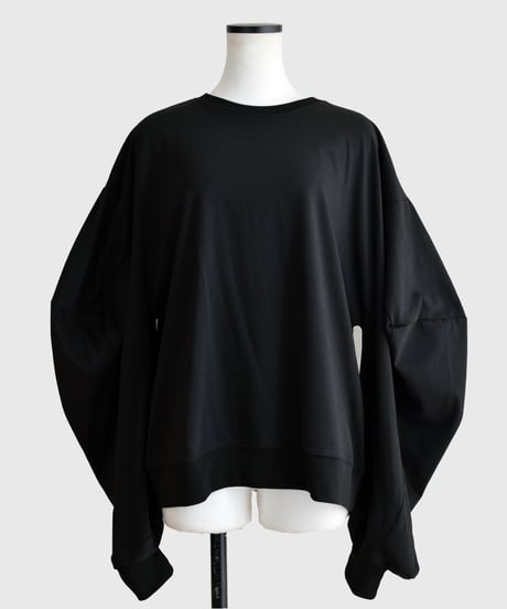 ≪再入荷≫カットアウトボリュームスリーブカットソー