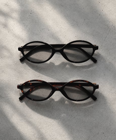 Nuance Oval Sunglasses