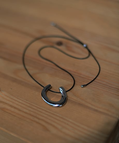 plate code choker necklace