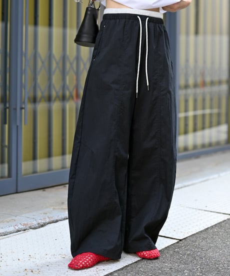 ダブルウエストパラシュートパンツ