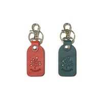 Leather Key Holder "Flower"