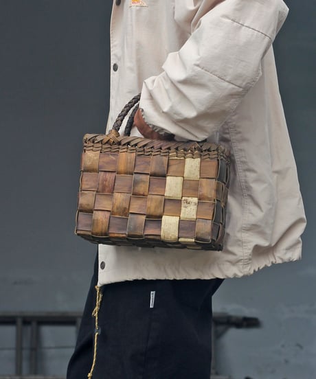 胡桃 沢くるみ 籠 クラッチバッグ ＃山葡萄 CATEGORY オズのかごバッグ
