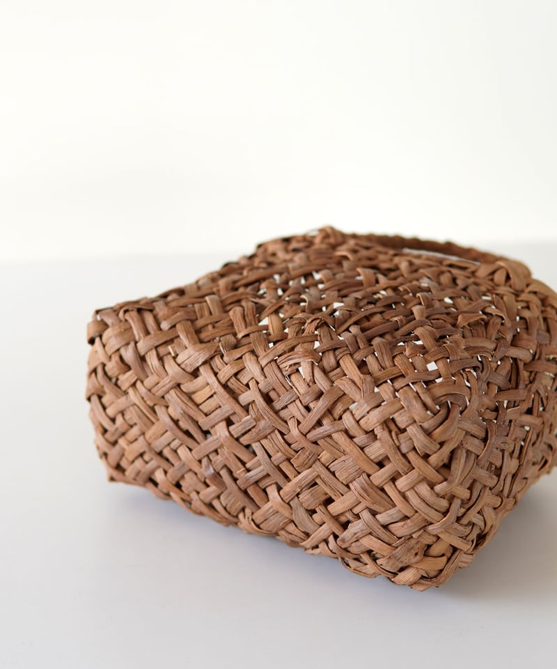 山葡萄 乱れ編み かごバッグ 横幅23cm (オズのかごバッグ