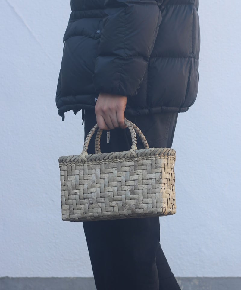 網代編み 表皮』胡桃樹皮のかごバッグ 横幅29cm (オズのかごバッグ