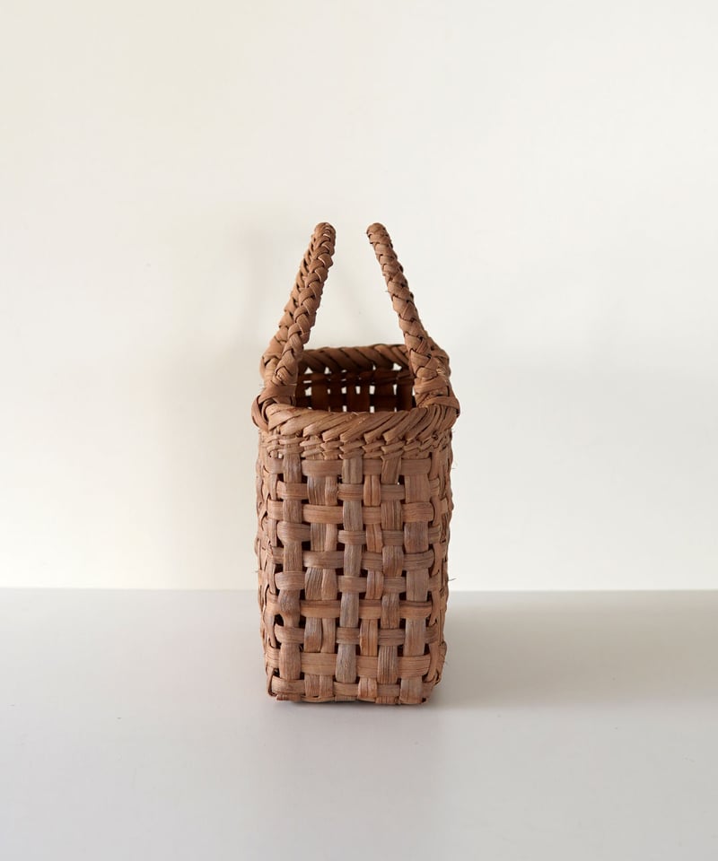 オズのかごバッグ コンパクトサイズ 平織り』山葡萄のかごバッグ 横幅21cm (オズのかご