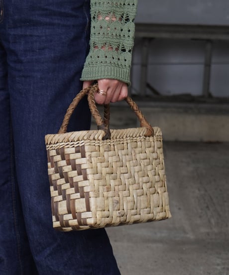 沢胡桃の手提げ籠 | archipelago