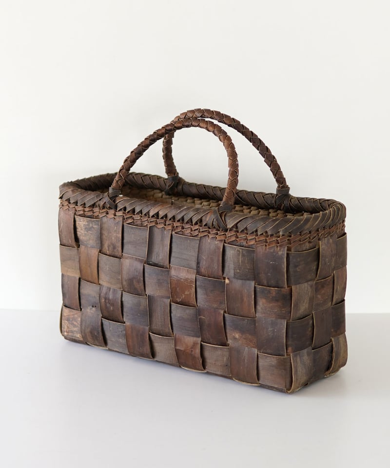 フト編み 裏皮』胡桃樹皮のかごバッグ 横幅37cm (オズのかごバッグ