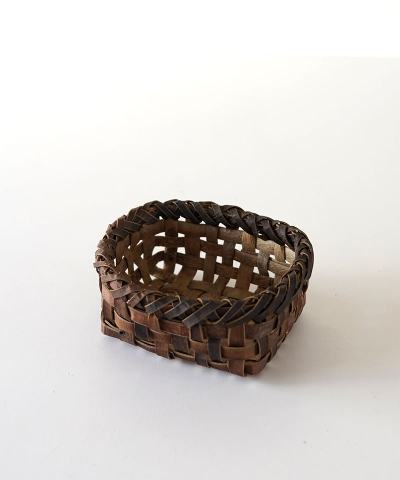 胡桃 定番 置き籠ミニ 平織り 小物入れ (オズのかごバッグ) | オズの